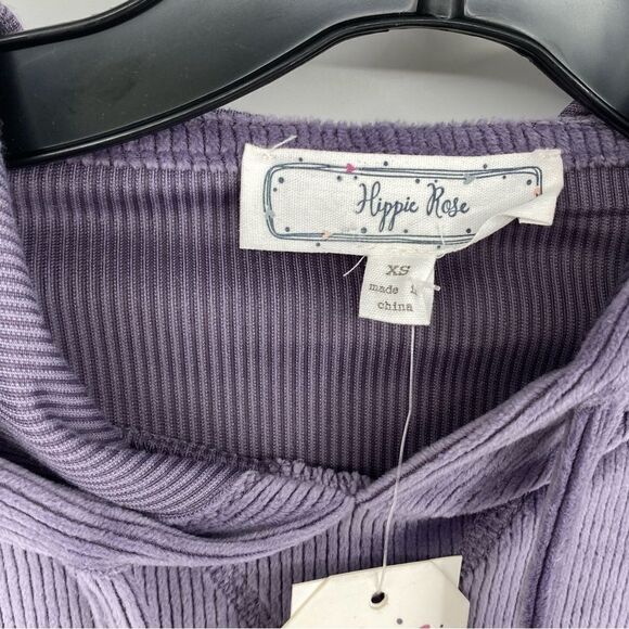 Hippie Rose Women’s Velour Purple Cropped Sweatshirt size XS - Picture 2 of 3